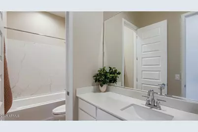 25540 N 174th Avenue, Surprise, AZ 85387 - Photo 19