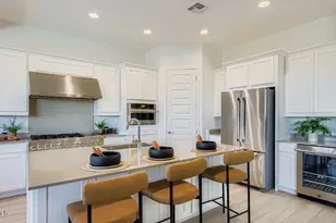 25540 N 174th Ave, Surprise, AZ 85387 - Photo 3