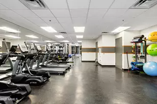 4745 N Scottsdale Rd, Scottsdale, AZ 85251 - Photo 27