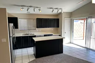 3057 W Cat Balue Dr, Phoenix, AZ 85027 - Photo 13