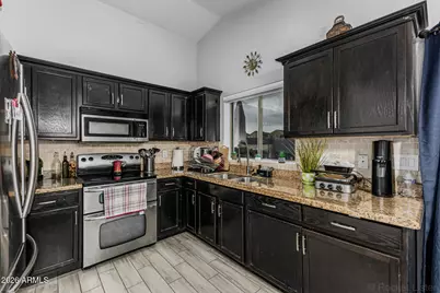 155 S Parkwood --, Mesa, AZ 85208 - Photo 5