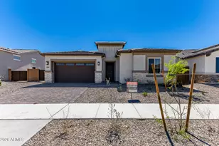 15769 W Desert Hollow Dr, Surprise, AZ 85387 - Photo 1