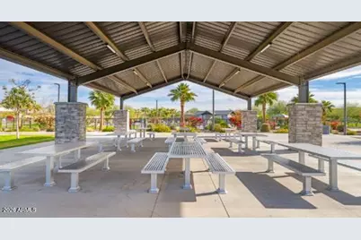 8858 W Colter Street, Glendale, AZ 85305 - Photo 13