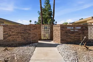 9903 W Lancaster Dr, Sun City, AZ 85351 - Photo 23