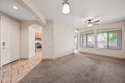 2600 E Springfield Place #Unit 36, Chandler, AZ 85286 - Photo 3