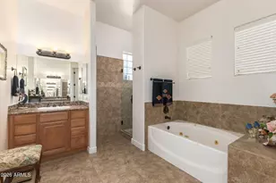 5235 E Lonesome Dove Trail, San Tan Valley, AZ 85140 - Photo 17