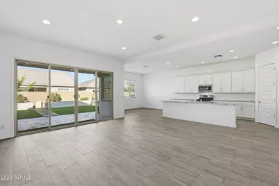 204 E Taurus Place, Chandler, AZ 85249 - Photo 3