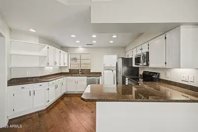 19913 N Denaro Drive, Glendale, AZ 85308 - Photo 9