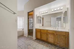 19913 N Denaro Dr, Glendale, AZ 85308 - Photo 11