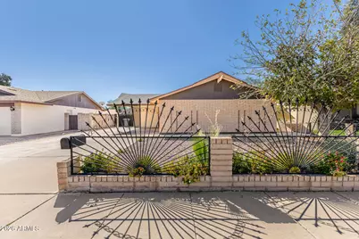 2537 E La Jolla Drive, Tempe, AZ 85282 - Photo 1