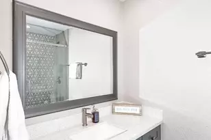 325 W San Angelo St, Gilbert, AZ 85233 - Photo 19