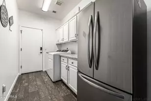 1581 S Karen Dr, Chandler, AZ 85286 - Photo 29