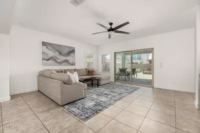 10847 W Swayback Pass, Peoria, AZ 85383 - Photo 7