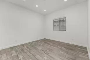 10847 W Swayback Pass, Peoria, AZ 85383 - Photo 29