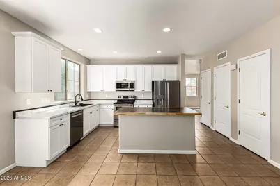 13669 W Cypress Street, Goodyear, AZ 85395 - Photo 13