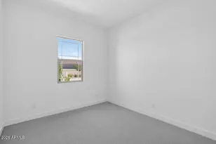 8855 W Oregon Ave, Glendale, AZ 85305 - Photo 25