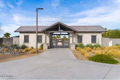 8855 W Oregon Avenue, Glendale, AZ 85305 - Photo 15