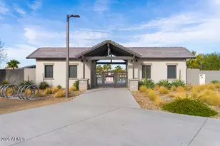 8855 W Oregon Ave, Glendale, AZ 85305 - Photo 15