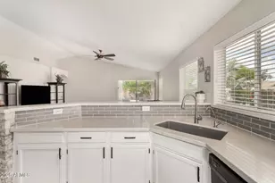 1653 E Gail Dr, Chandler, AZ 85225 - Photo 7