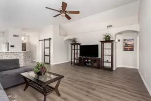 1653 E Gail Dr, Chandler, AZ 85225 - Photo 3