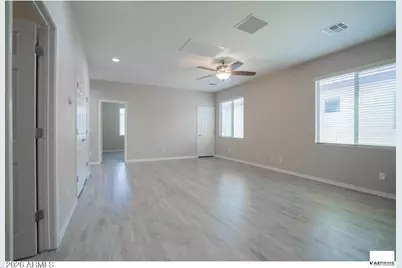 17427 N 92nd Avenue, Peoria, AZ 85382 - Photo 13