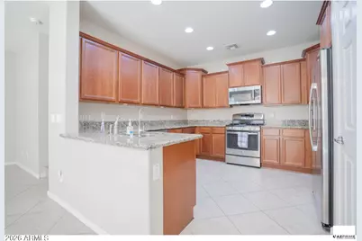 17427 N 92nd Avenue, Peoria, AZ 85382 - Photo 5