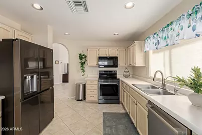 26615 S Moonshadow Drive, Sun Lakes, AZ 85248 - Photo 9