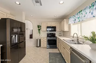 26615 S Moonshadow Dr, Sun Lakes, AZ 85248 - Photo 9