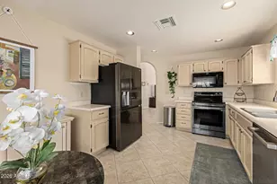 26615 S Moonshadow Dr, Sun Lakes, AZ 85248 - Photo 11