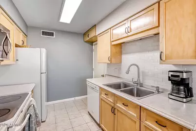 10110 N 97th Drive #A, Peoria, AZ 85345 - Photo 5