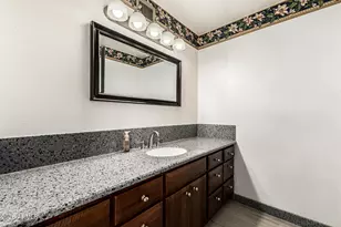 528 S Roanoke, Mesa, AZ 85206 - Photo 27