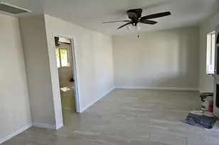 819 E Apollo Rd, Phoenix, AZ 85042 - Photo 7