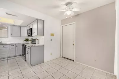 26629 S New Town Drive, Sun Lakes, AZ 85248 - Photo 7