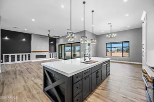 569 S May Pl, Casa Grande, AZ 85194 - Photo 13