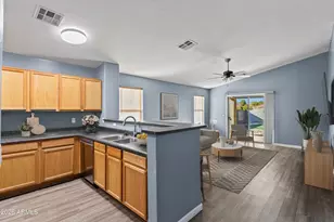 45602 W Tulip Ln, Maricopa, AZ 85139 - Photo 5