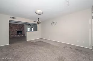 1719 W Yukon Dr, Phoenix, AZ 85027 - Photo 15