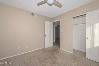 1719 W Yukon Drive, Phoenix, AZ 85027 - Photo 17