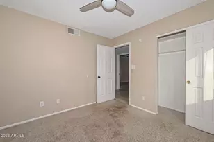 1719 W Yukon Dr, Phoenix, AZ 85027 - Photo 17