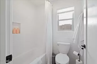 532 N Falcon Dr, Gilbert, AZ 85234 - Photo 27