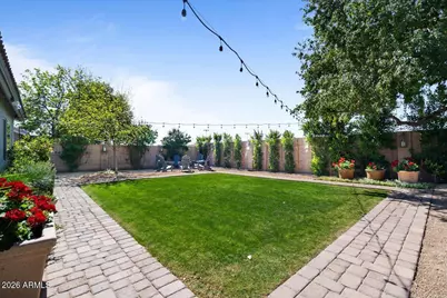 532 N Falcon Drive, Gilbert, AZ 85234 - Photo 49