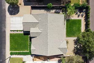 532 N Falcon Dr, Gilbert, AZ 85234 - Photo 53