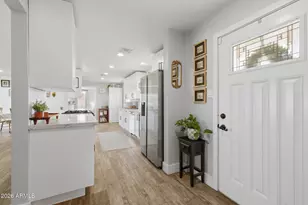 962 E 8th Pl, Mesa, AZ 85203 - Photo 3