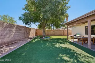 1131 N Pebble Beach Dr, Gilbert, AZ 85234 - Photo 33
