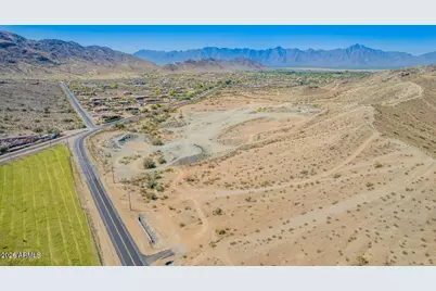 10510 S 35th Avenue #-, Laveen, AZ 85339 - Photo 9