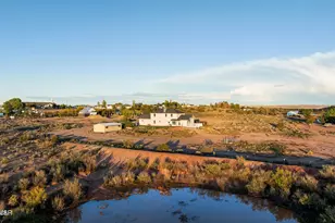 631 N Centennial Blvd, Taylor, AZ 85939 - Photo 17