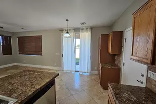 3936 E Minton St, Phoenix, AZ 85042 - Photo 5