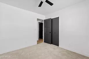 2602 E Vista Dr, Phoenix, AZ 85032 - Photo 9