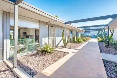 4646 N 11th Avenue #111, Phoenix, AZ 85013 - Photo 1