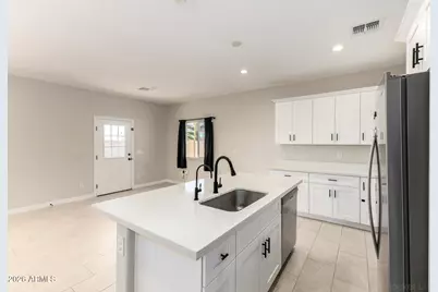 10019 W Monaco Boulevard, Arizona City, AZ 85123 - Photo 9