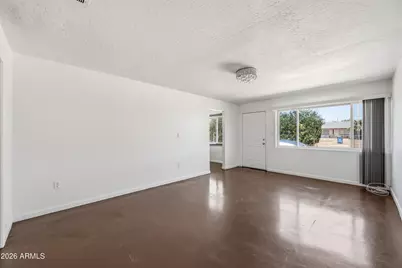 4326 N 13th Place #B, Phoenix, AZ 85014 - Photo 3